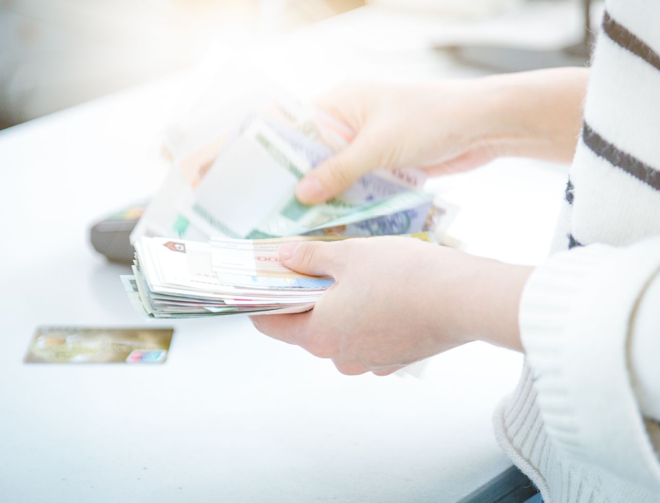 Kredit Schweiz: Zinssätze und Rückzahlungsbedingungen